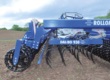 Each of the 1.55m harrow sections on the Rollomaximum XL are suspended in a parallelogram and have 4 rows of tines. Spaced at 80mm, with 300mm between each row, soil and trash can easily flow through the machine. This ensures a uniform working depth whilst providing excellent contour following across the full working width of the machine.